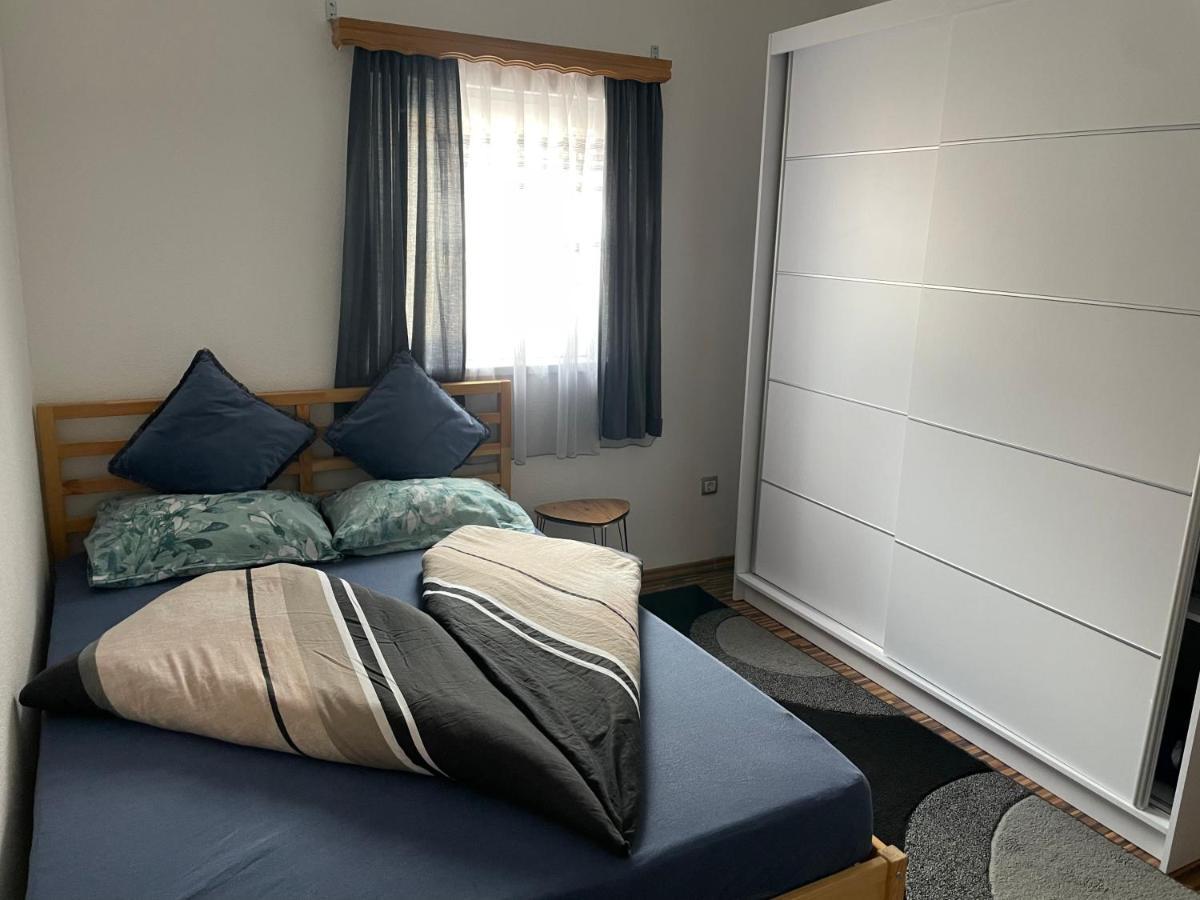 Apartamento Cazin Centar Cuprija Exterior foto